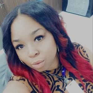 Meet your Posher, April